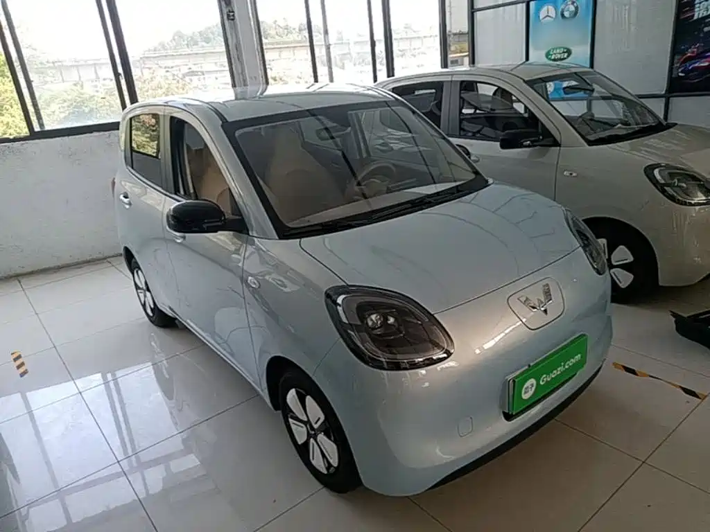 Wuling MINIEV — миниатюра 4