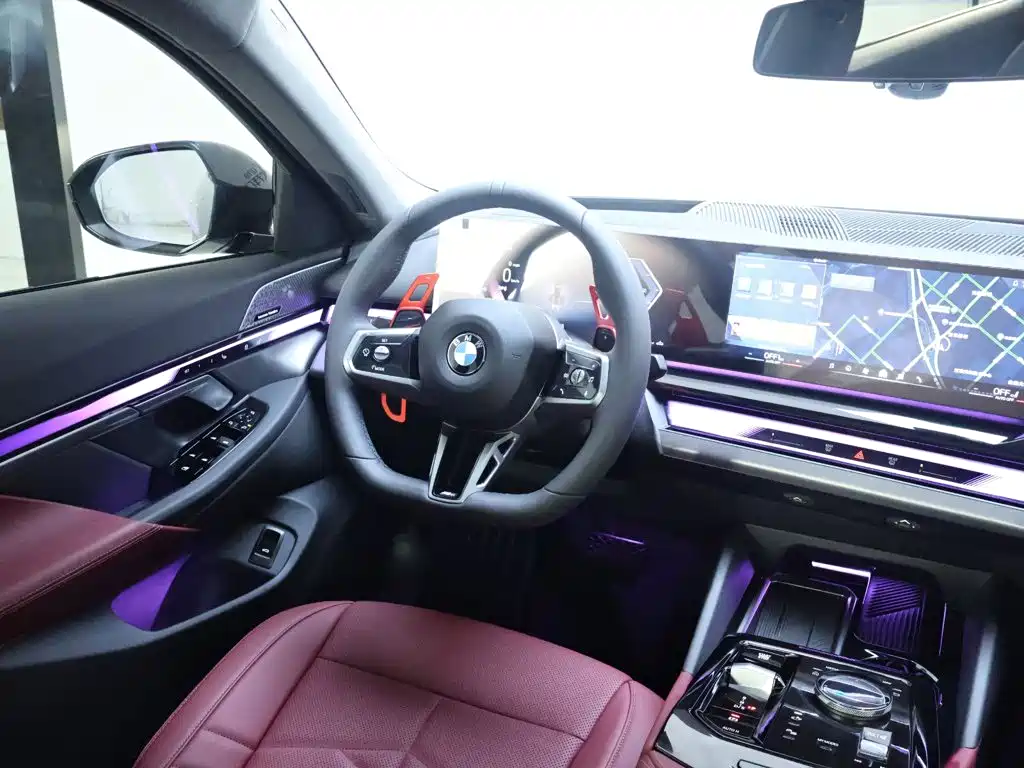 BMW 5 Series — миниатюра 14