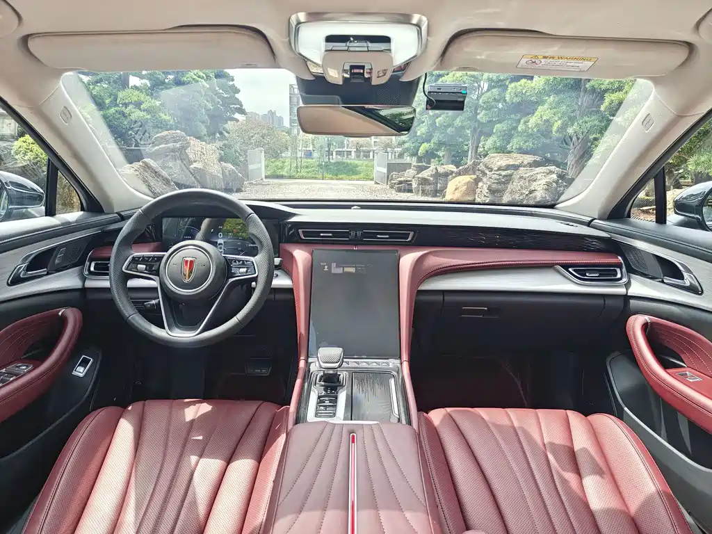 Hongqi Hongqi H5 — миниатюра 13