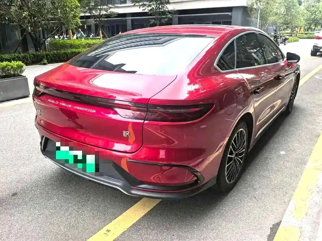 BYD Han — миниатюра 7
