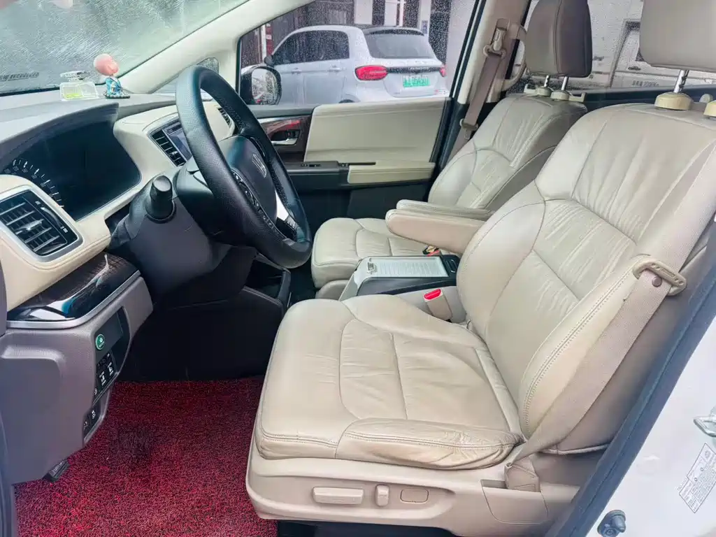 Honda Odyssey — миниатюра 4