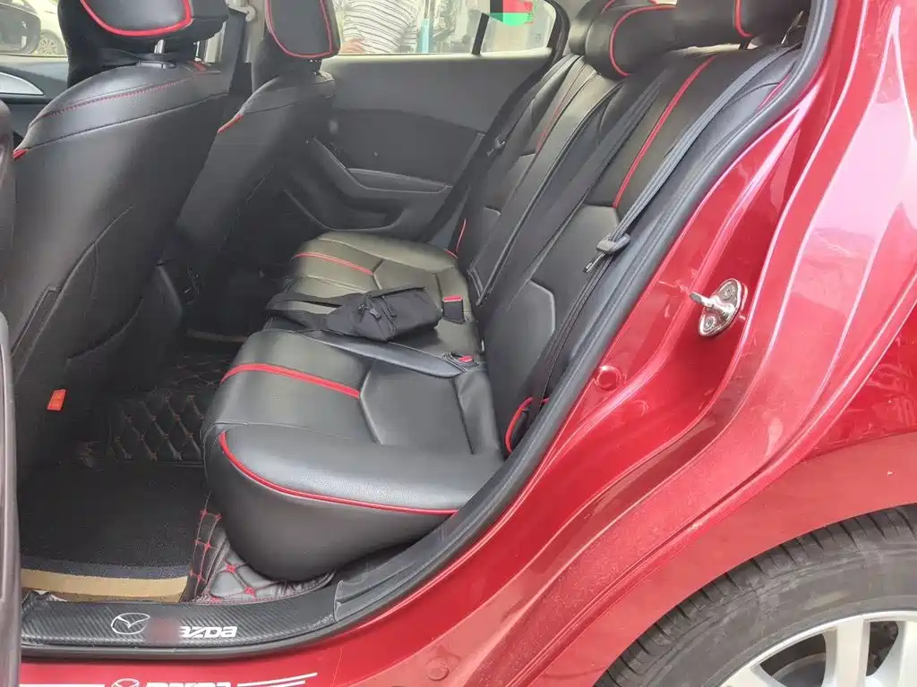 Mazda 3 Axela — миниатюра 15