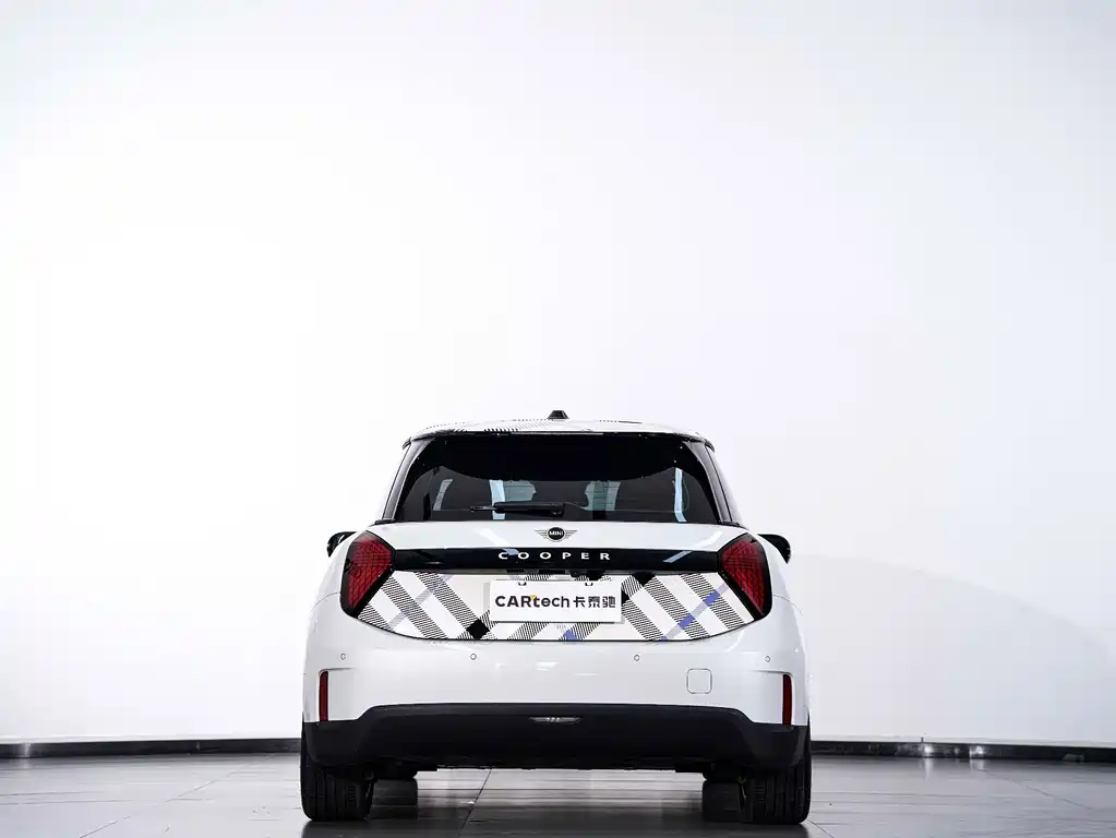 MINI MINI COOPER EV — миниатюра 23