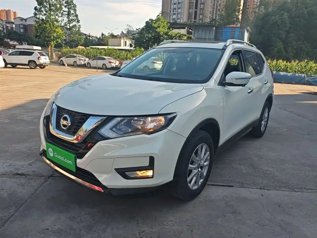 Nissan X-Trail 2017 2.0L CVT Comfort 2WD
