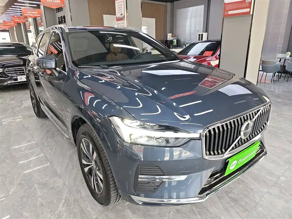 VOLVO  XC60