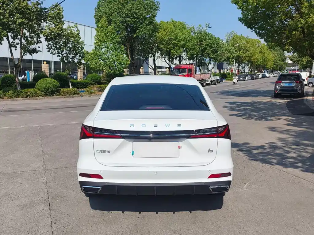 Roewe i5 — миниатюра 8