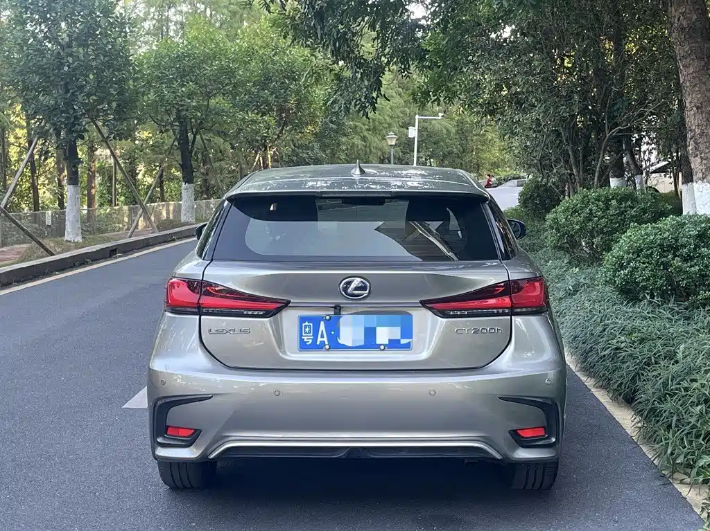 Lexus CT 2020 CT200h Elite
