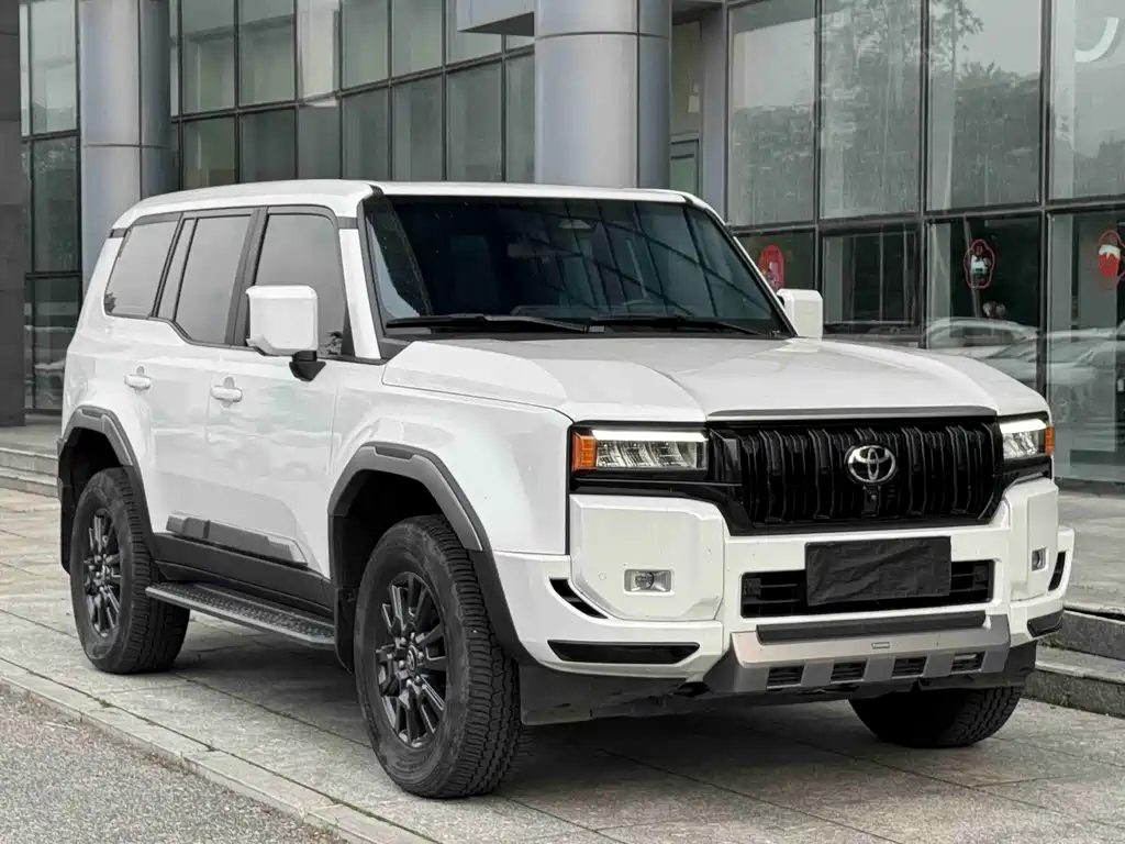 Toyota Land Cruiser Prado 2024 2.4T TX 5 мест