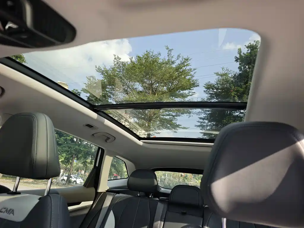 Geely Boyue L — миниатюра 20