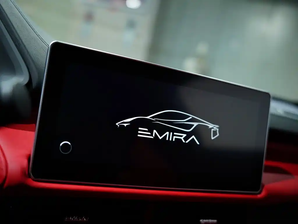 Lotus Emira — миниатюра 50