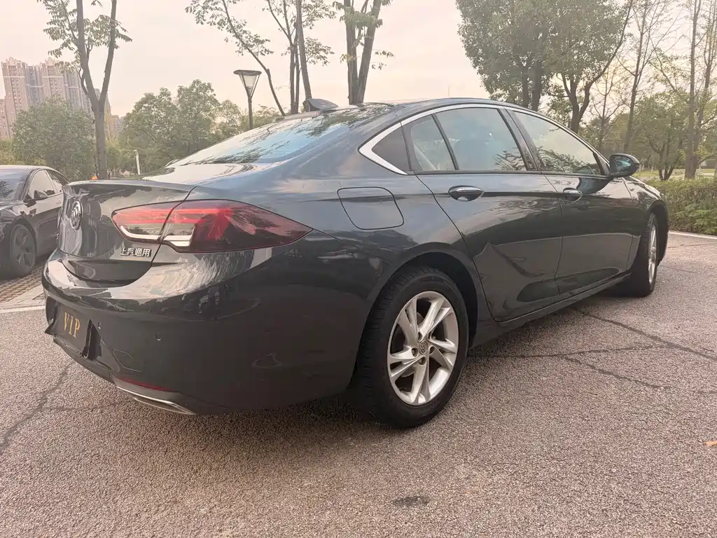 Buick Regal — миниатюра 5