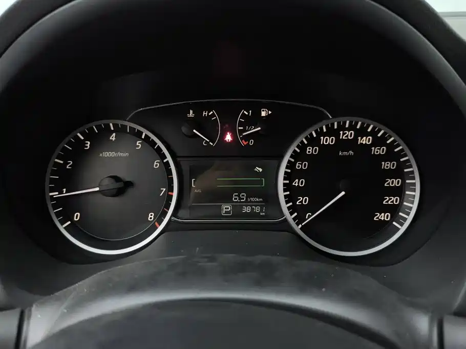Nissan Sylphy — миниатюра 14