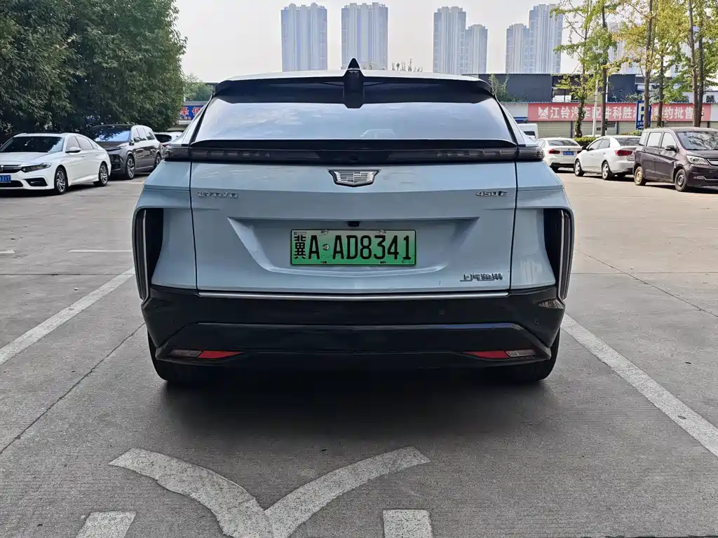 Cadillac Lyriq — миниатюра 7