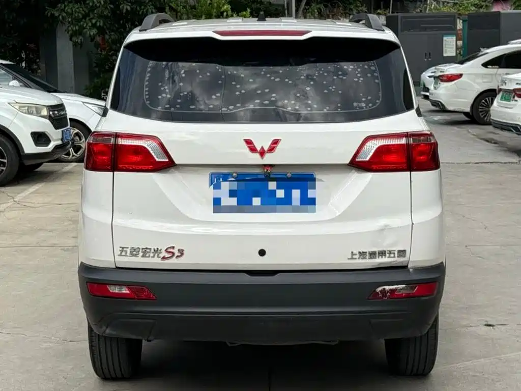 Wuling Hongguang S3 — миниатюра 8