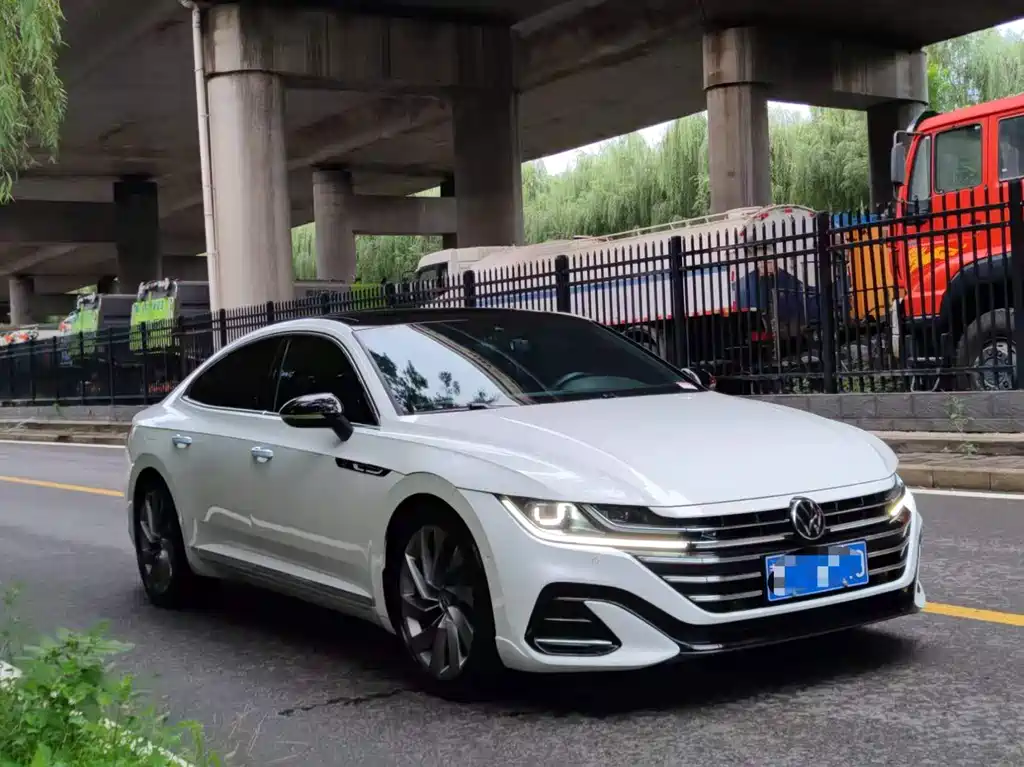 Volkswagen CC — миниатюра 3