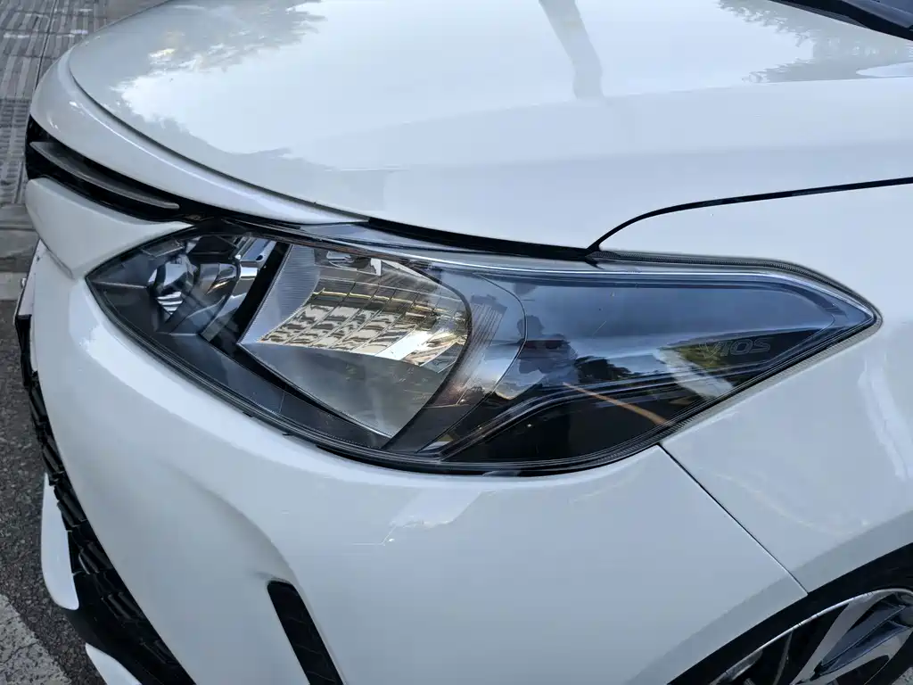 Toyota Vios FS — миниатюра 15