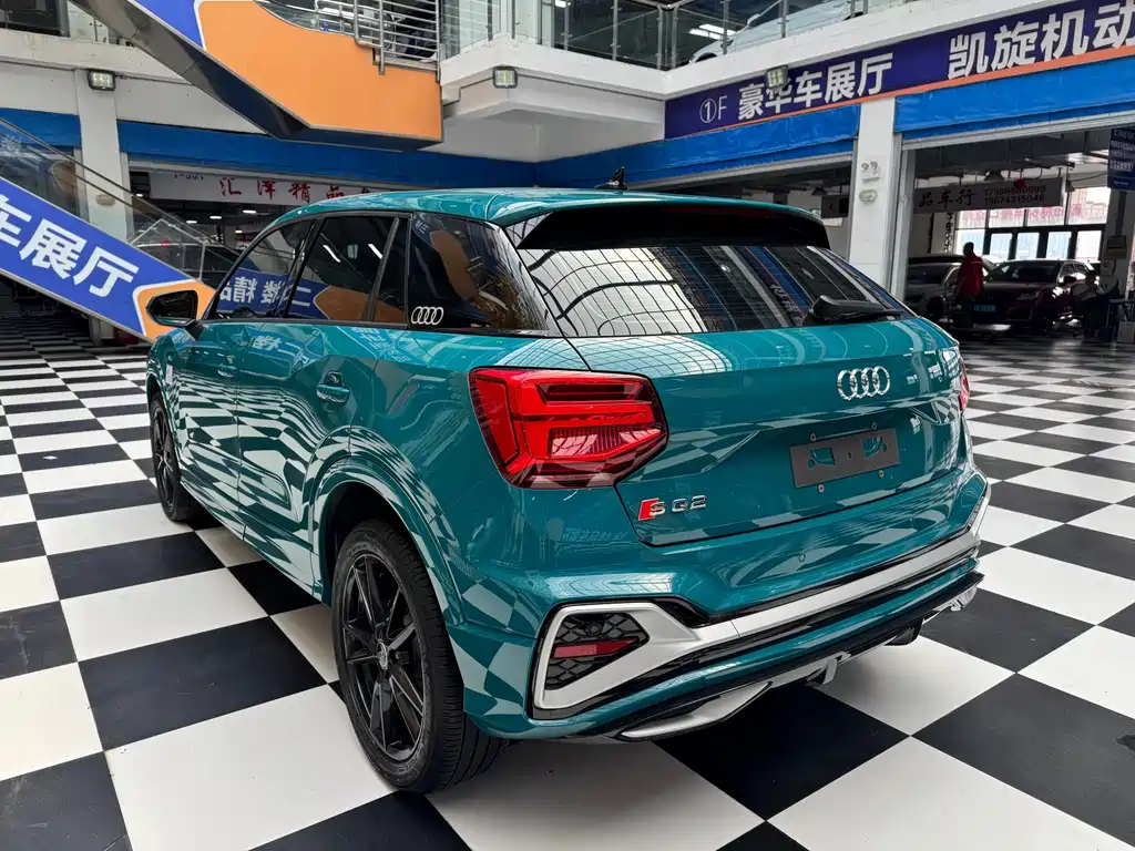 Audi Q2L — миниатюра 6