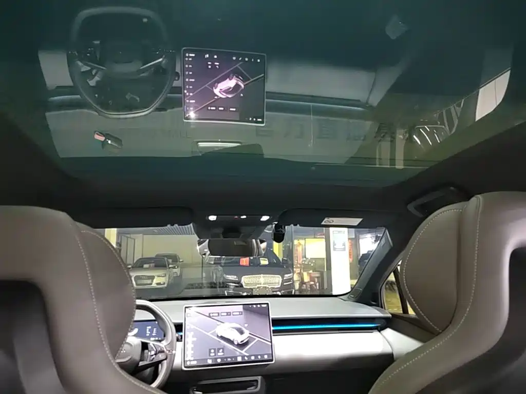 Lynk & Co Z20 — миниатюра 18