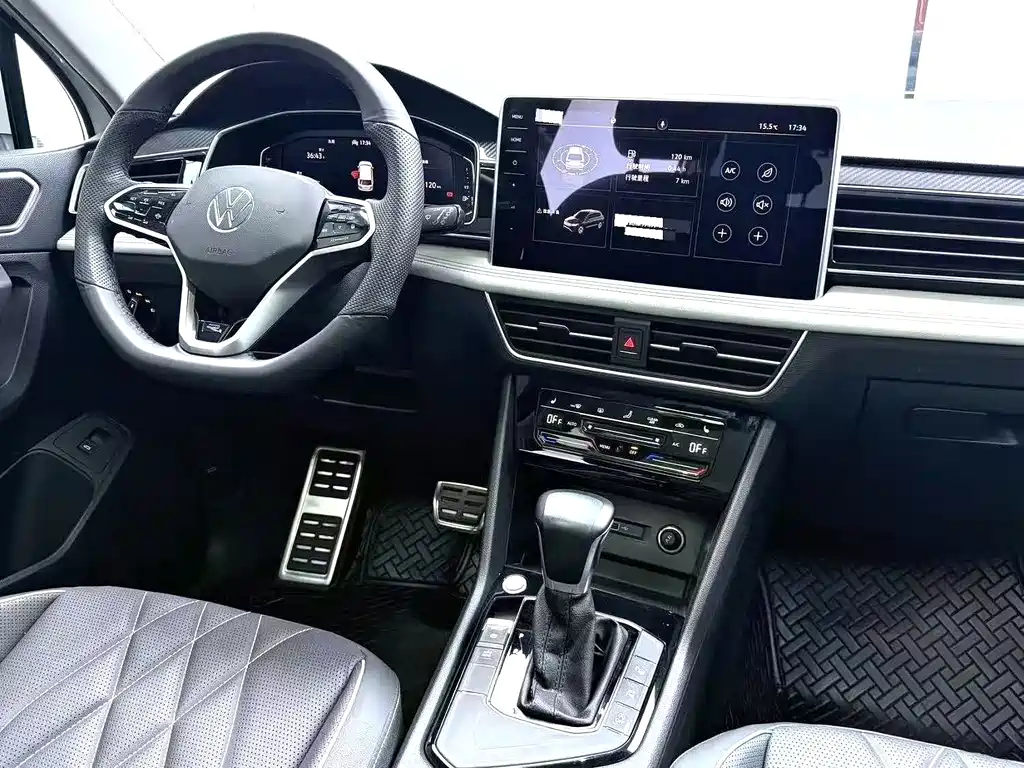 Volkswagen Tiguan L — миниатюра 4