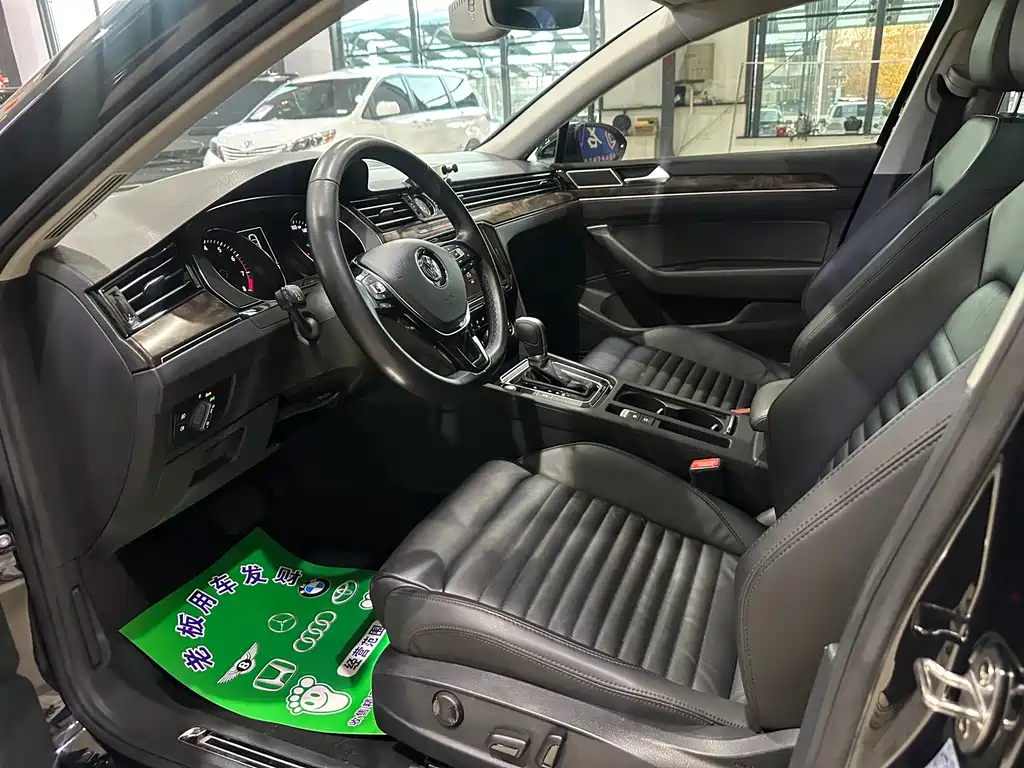 Volkswagen Magotan — миниатюра 4