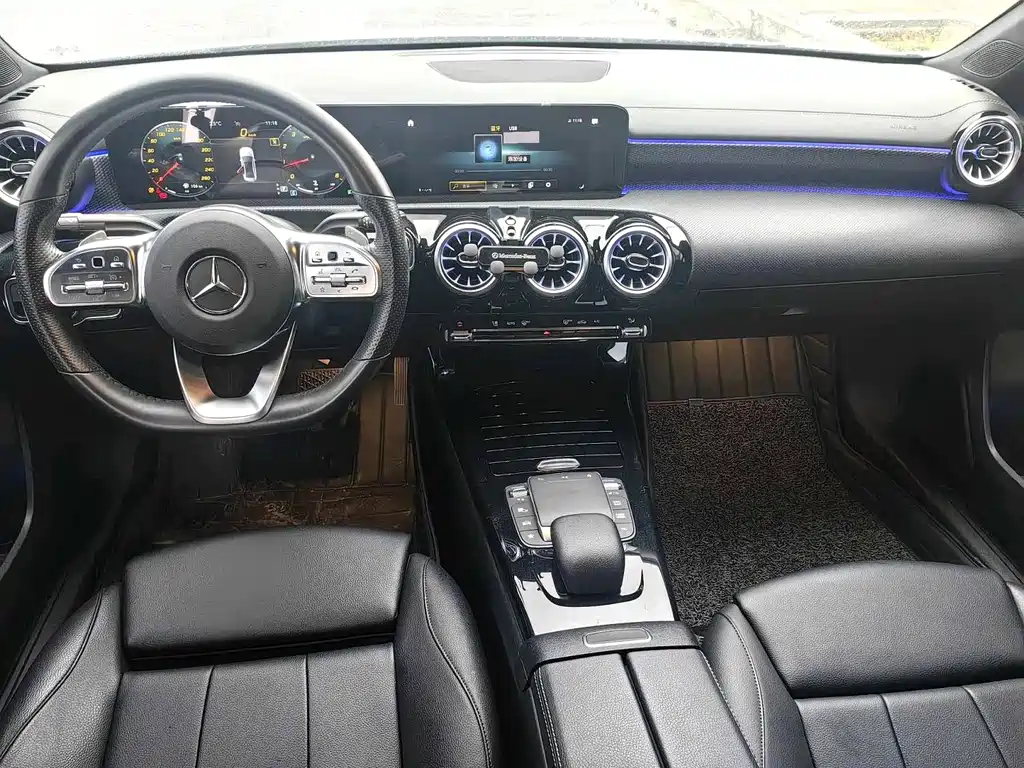 MERCEDES-BENZ A CLASS