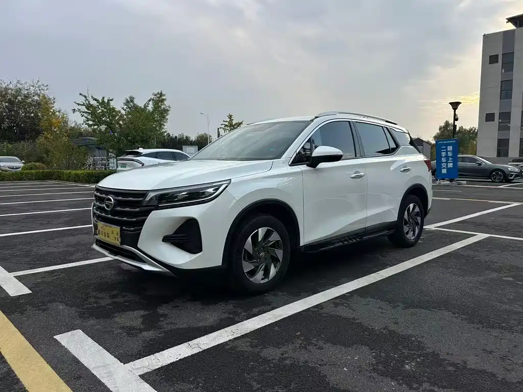 GAC Motor Trumpchi GS4