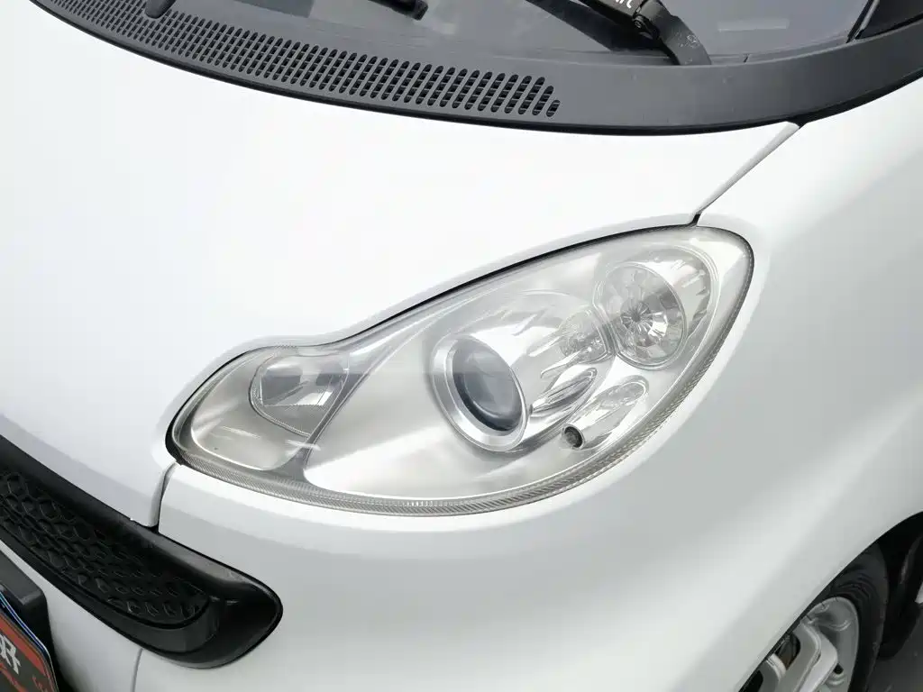 smart Smart Fortwo — миниатюра 7