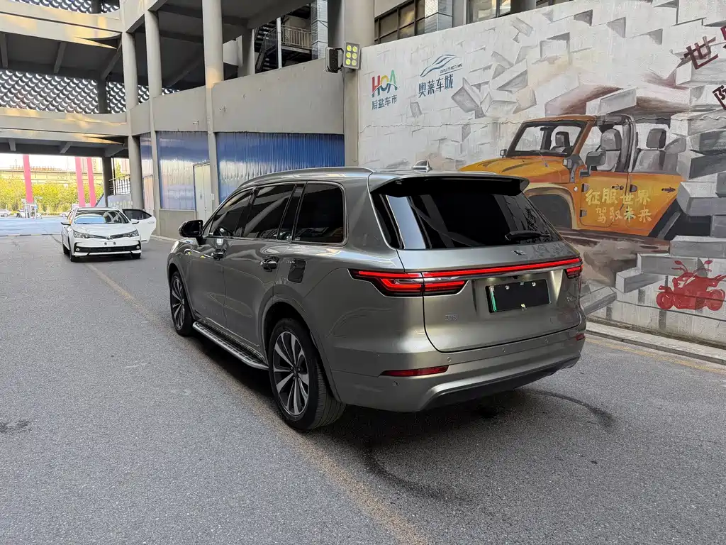 Li Auto Li ONE — миниатюра 4