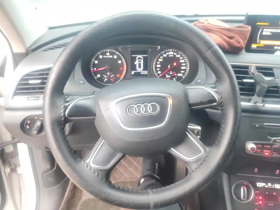 Audi Q3 — миниатюра 15