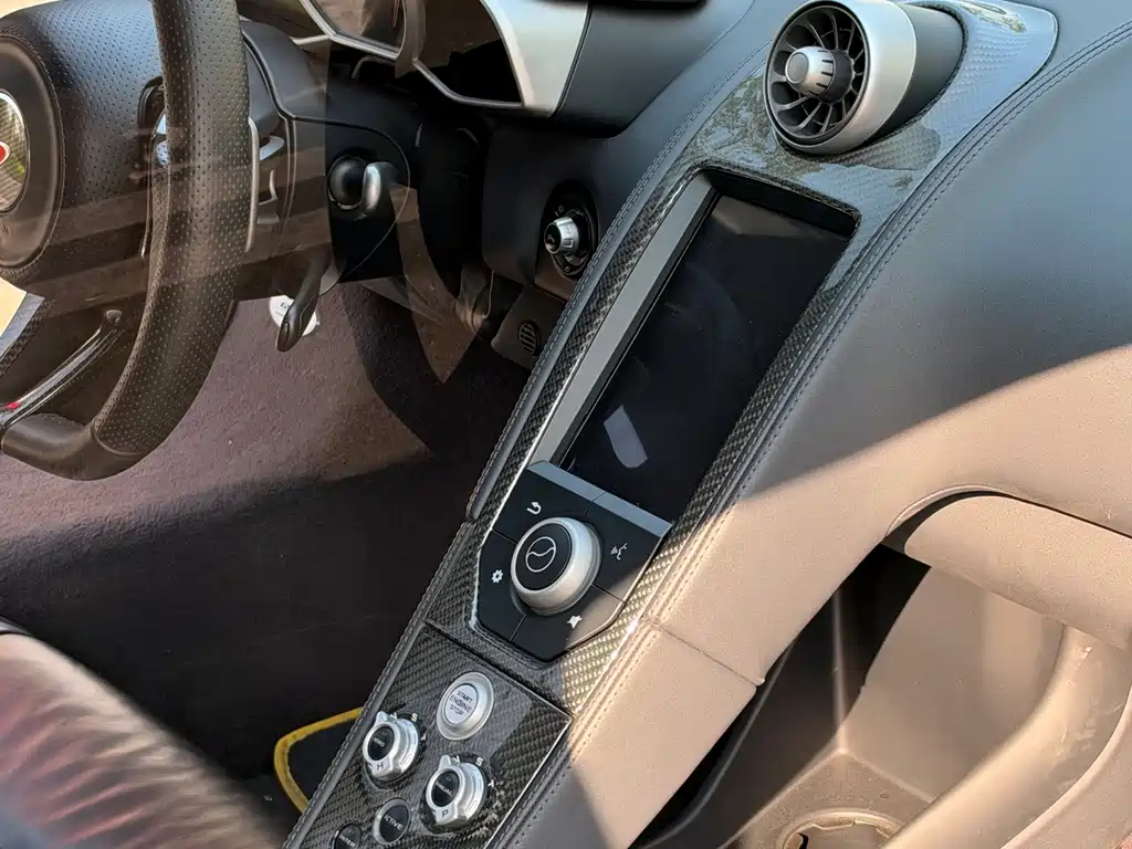 McLaren 12C — миниатюра 15