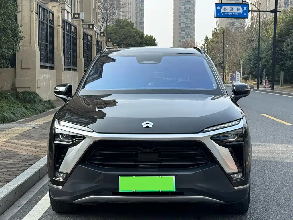 NIO NIO ES8