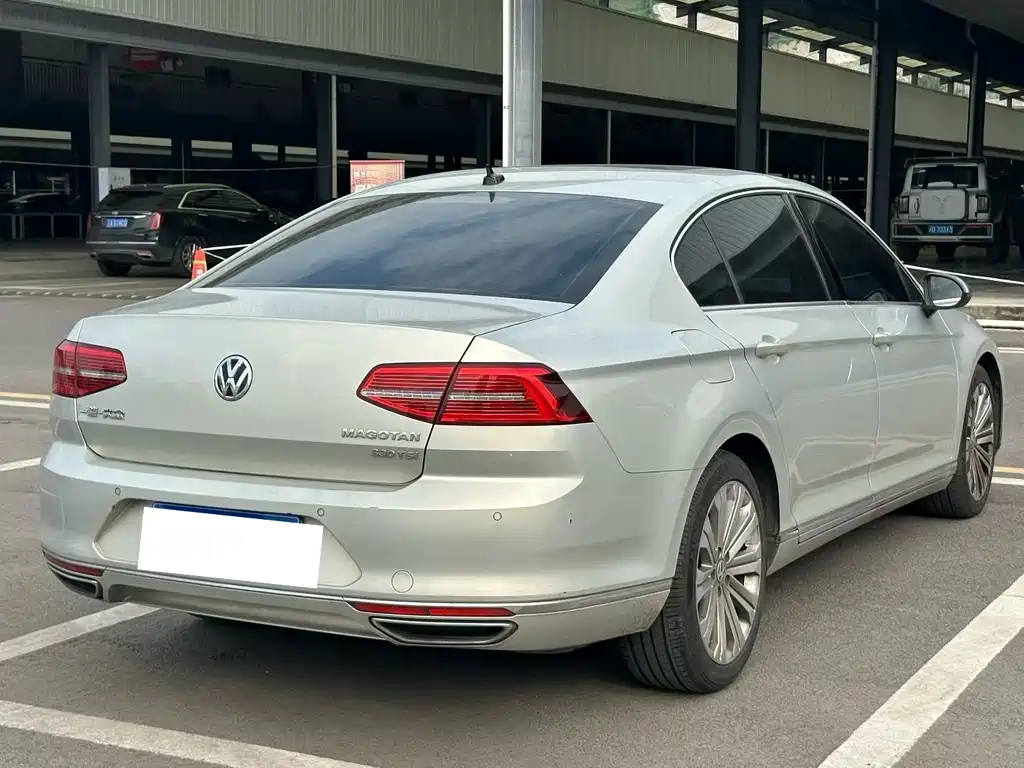 Volkswagen Magotan — миниатюра 9