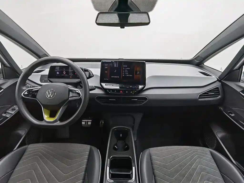 Volkswagen ID.3 — миниатюра 5
