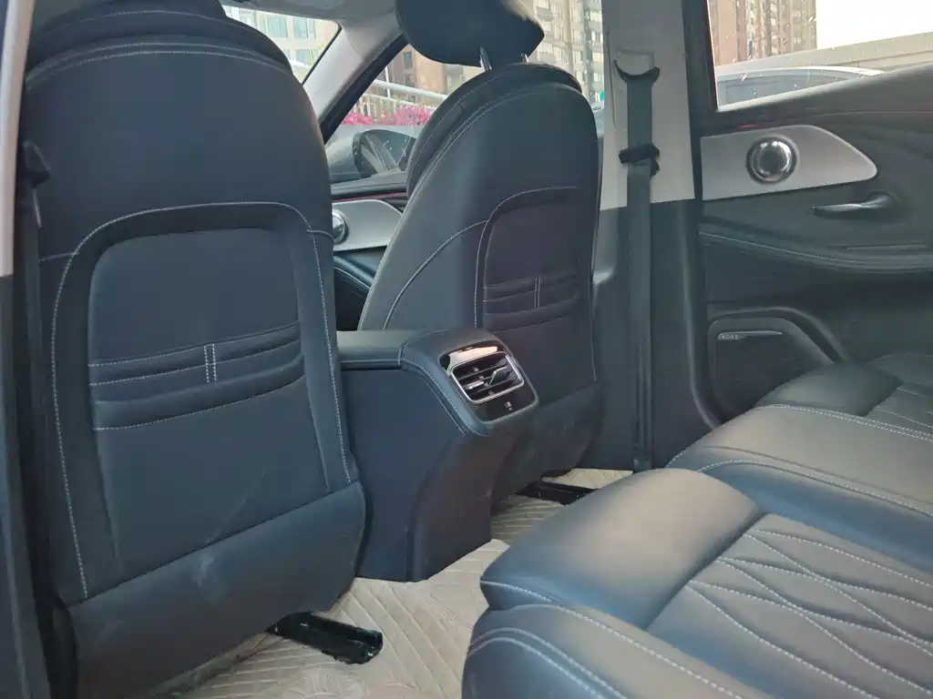 Chery Arrizo 8 — миниатюра 10