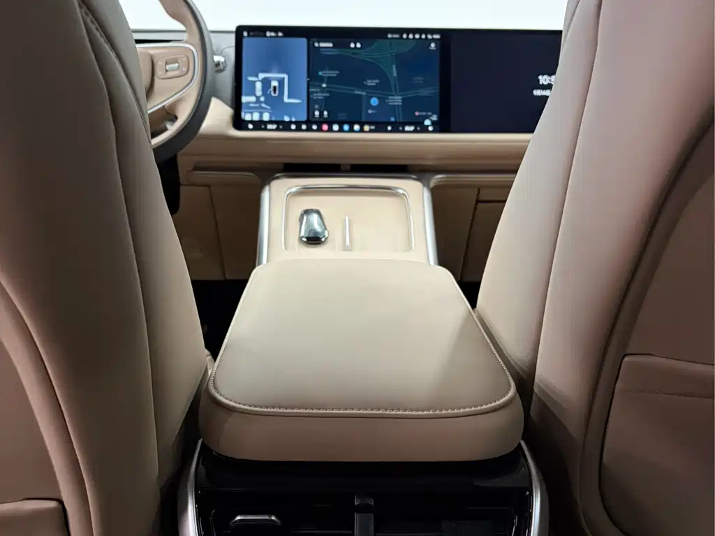 XPeng G9 — миниатюра 7