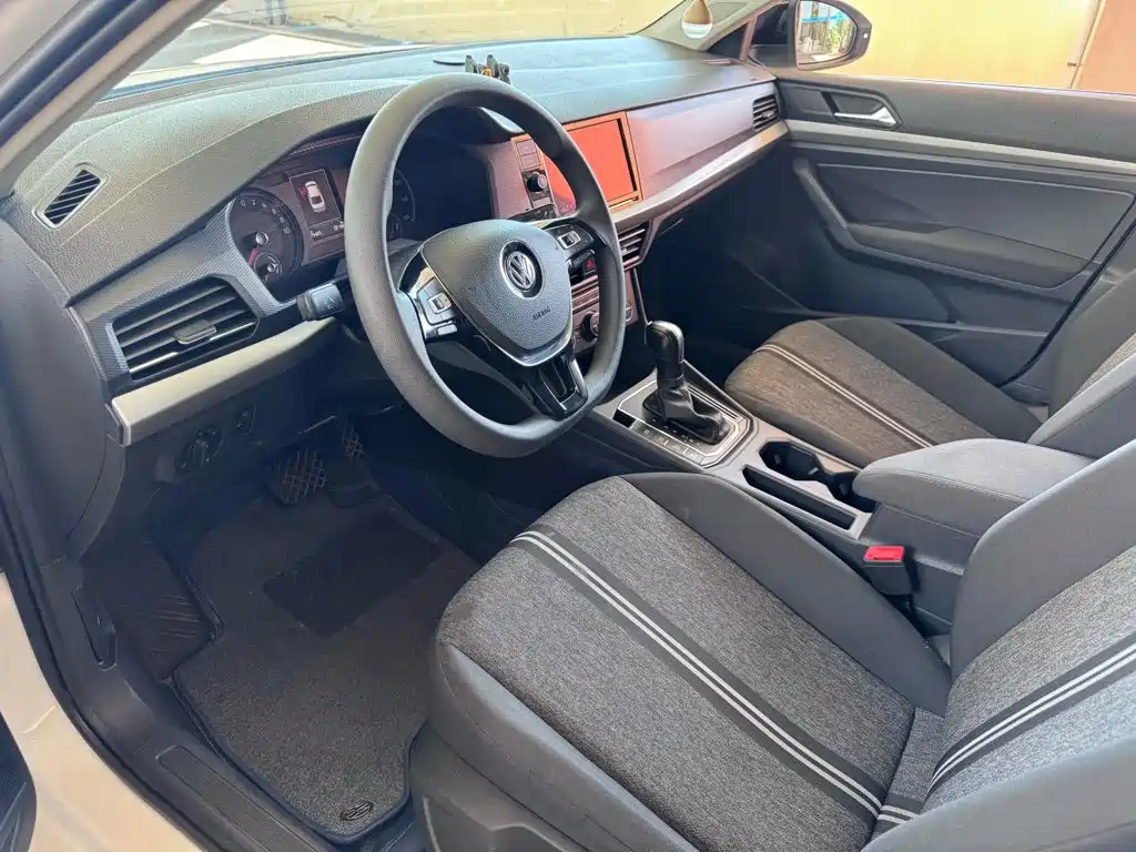 Volkswagen Lavida Pure Electric — миниатюра 4