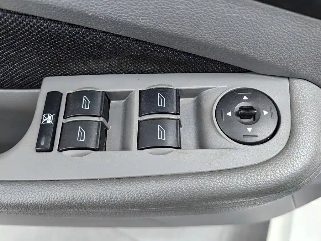 Ford Focus — миниатюра 9