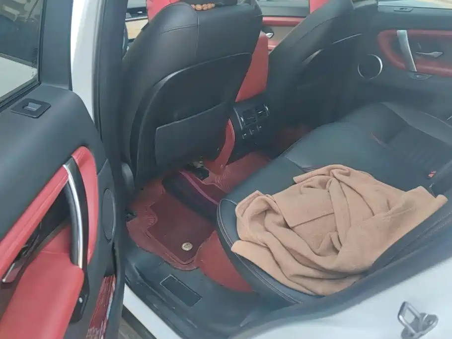 Land Rover Discovery Sport — миниатюра 11