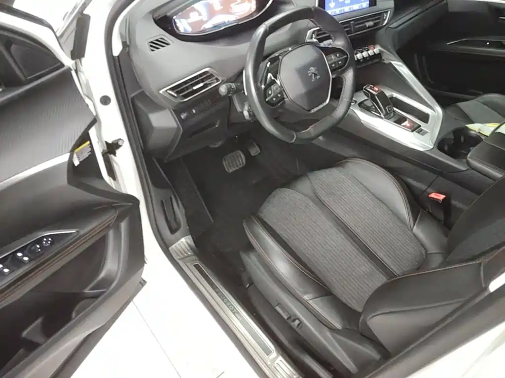 Peugeot 4008 — миниатюра 15