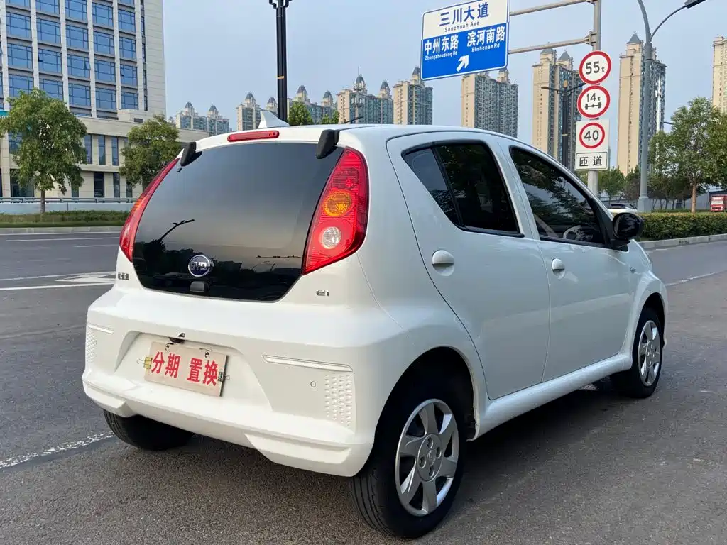 BYD e1 — миниатюра 12