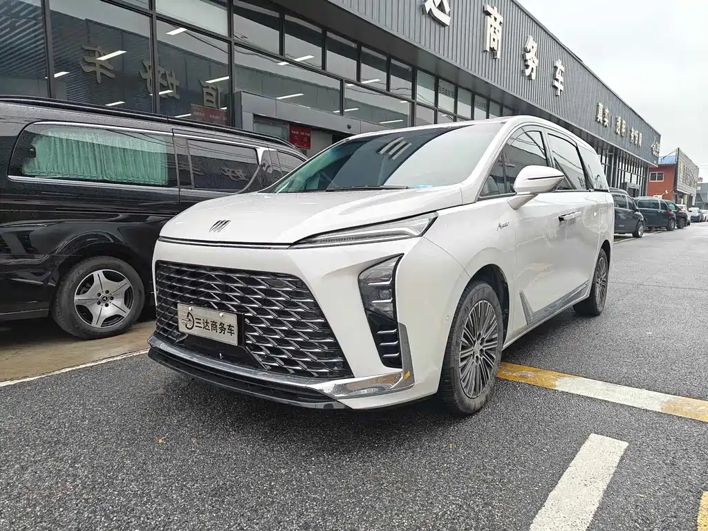 BUICK GL8 NEW ENERGY