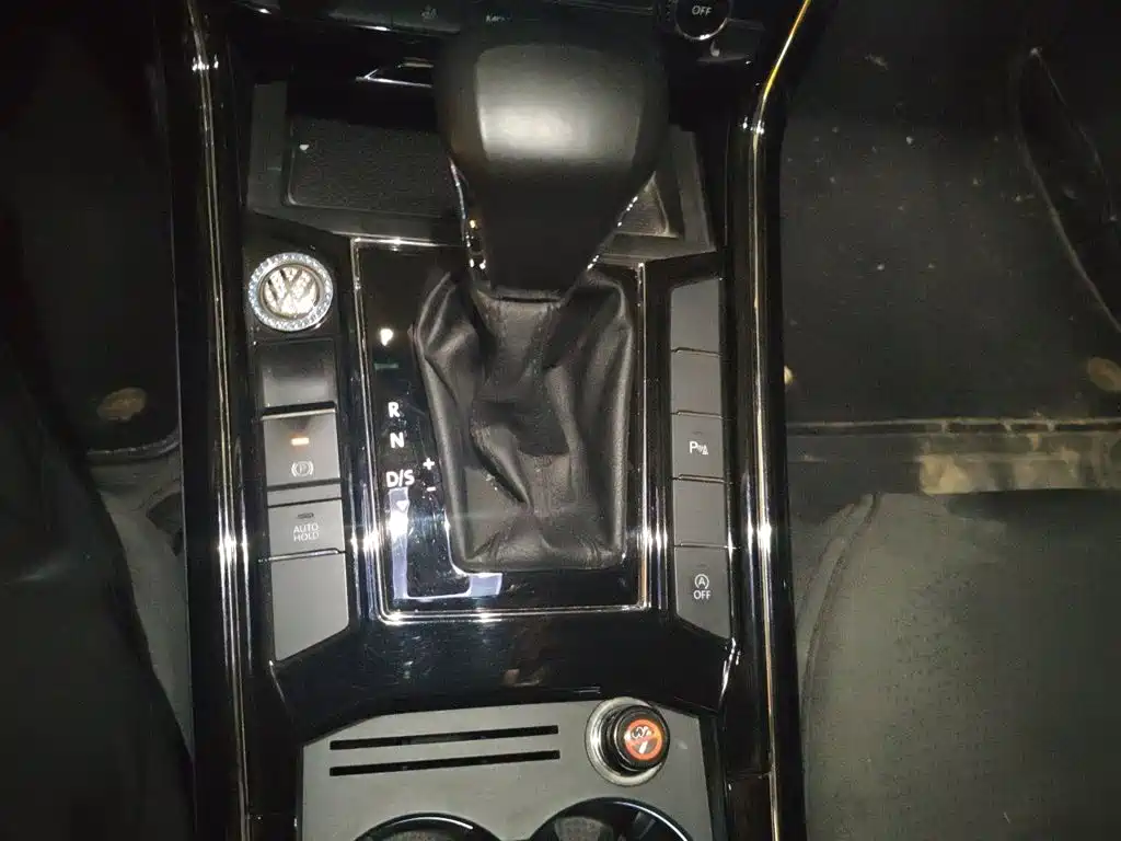 Volkswagen Phideon — миниатюра 7