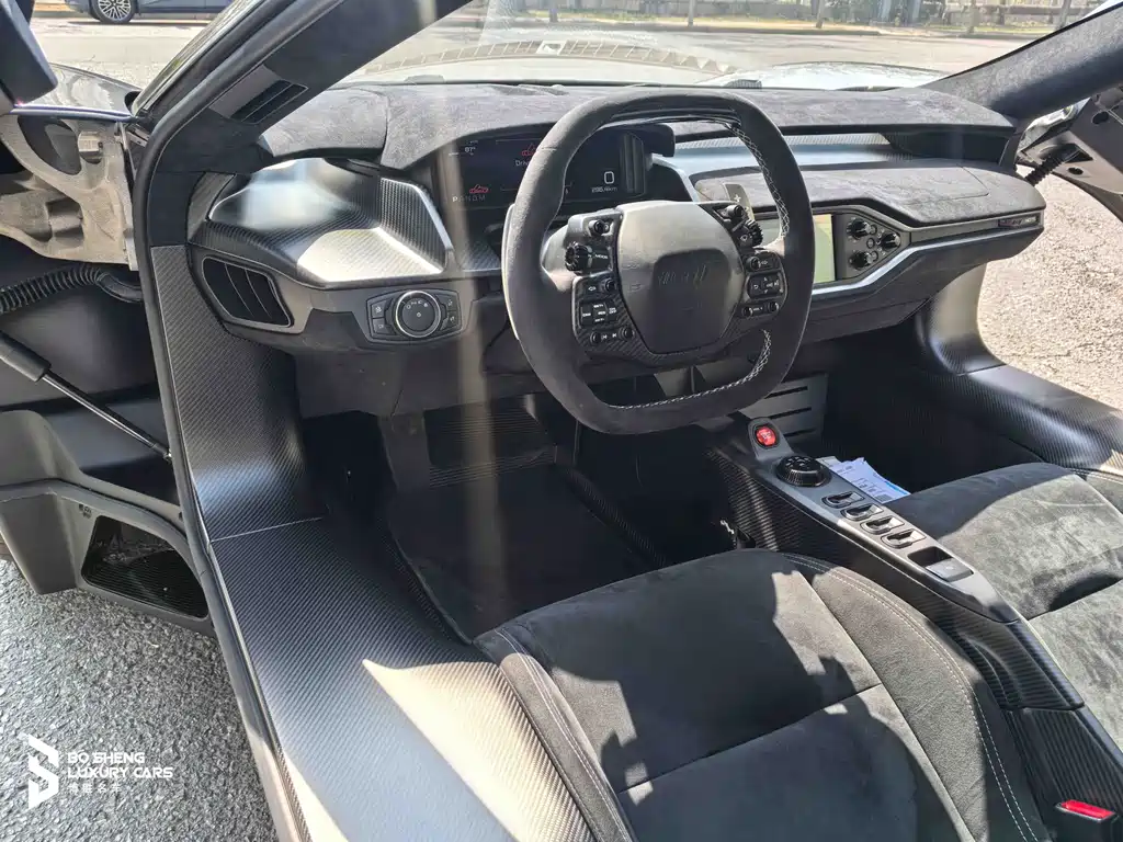 Ford GT 2023 3.5L AT