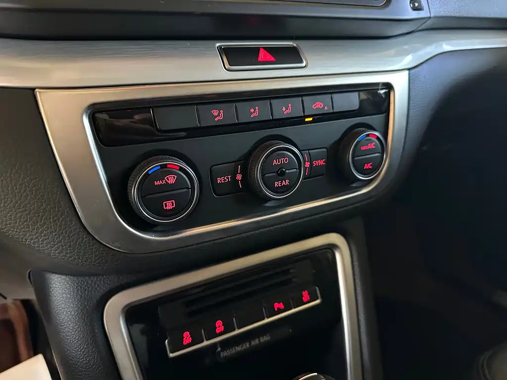 Volkswagen Sharan — миниатюра 12
