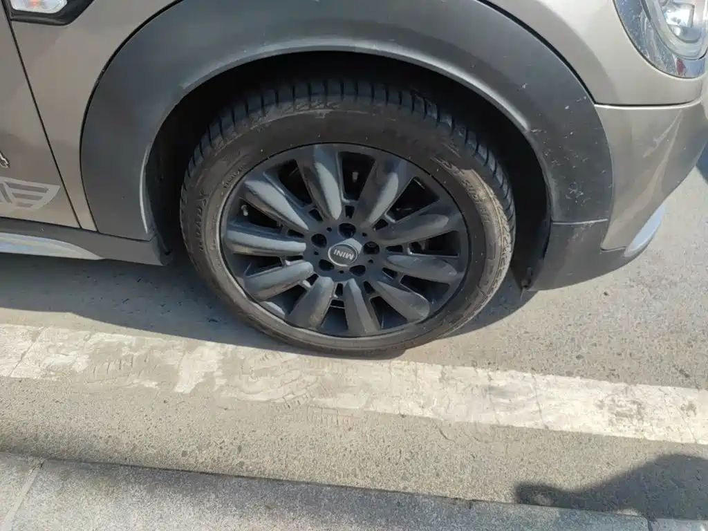 MINI Mini Countryman — миниатюра 8