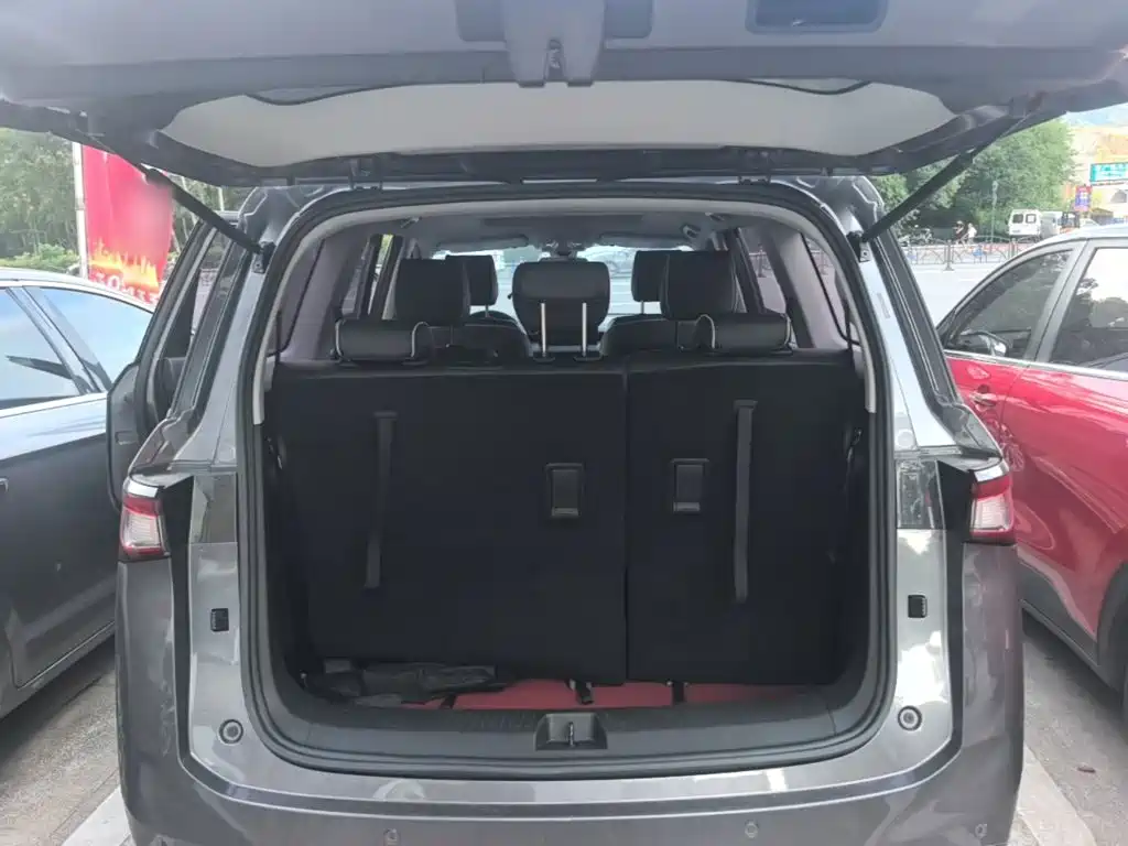 Wuling Jiachen — миниатюра 19