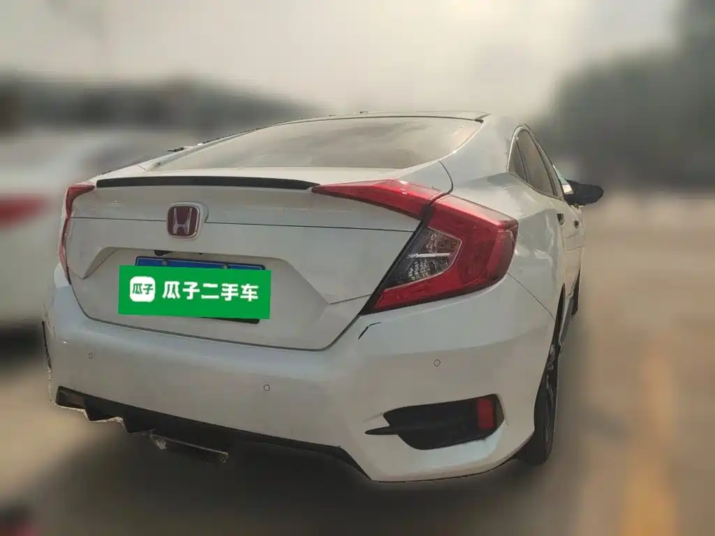Honda Civic — миниатюра 6