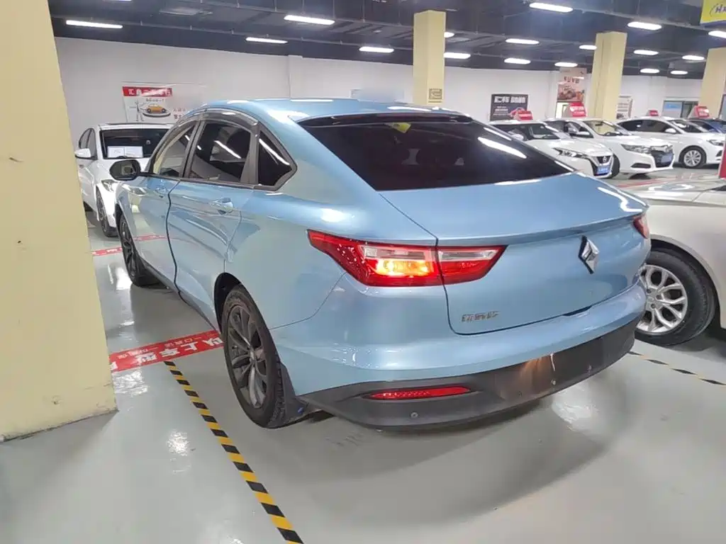 Baojun RC-6 — миниатюра 5