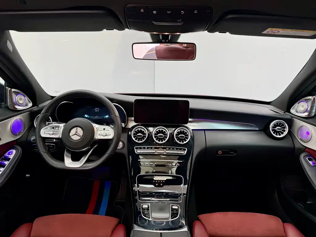 Mercedes-Benz C-Class — миниатюра 16