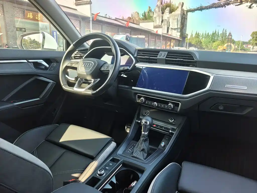 Audi Q3 — миниатюра 8